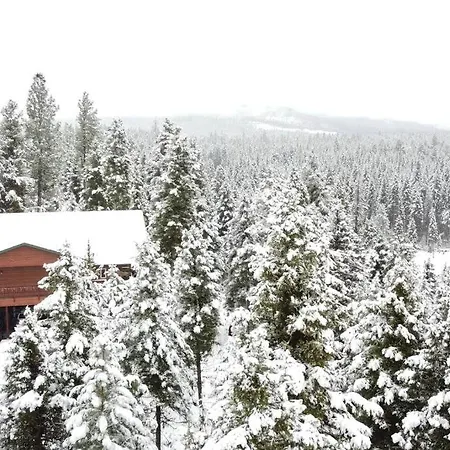 Hot Tub-Mountain View-Secluded-Entire Private Floor Villa Seeley Lake Exterior photo