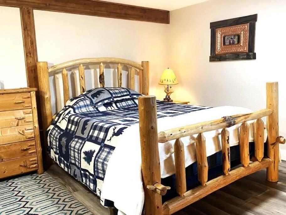 Hot Tub-mountain View-secluded-entire Private Floor Holiday home *