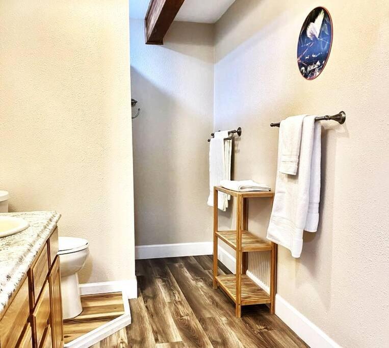 Holiday home Hot Tub-mountain View-secluded-entire Private Floor Seeley Lake